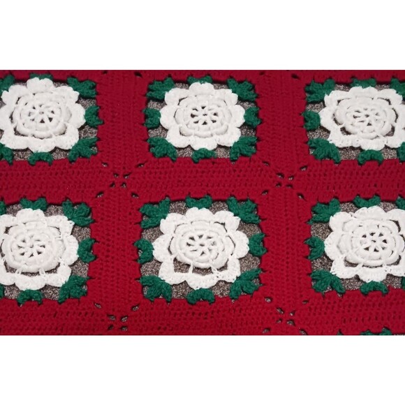 VTG Handmade Crochet 3D Flower Afghan Throw Blanket 34"X78" Granny Square Roses - Picture 5 of 5